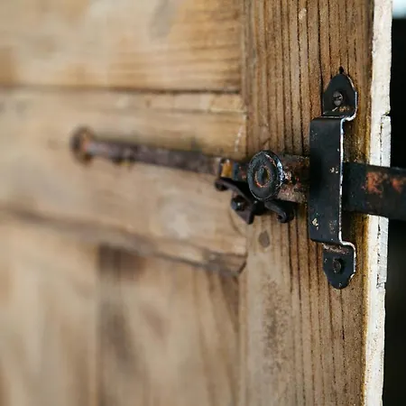 La Vieille Foulonniere : D'hotes & Permaculture ポントルソン