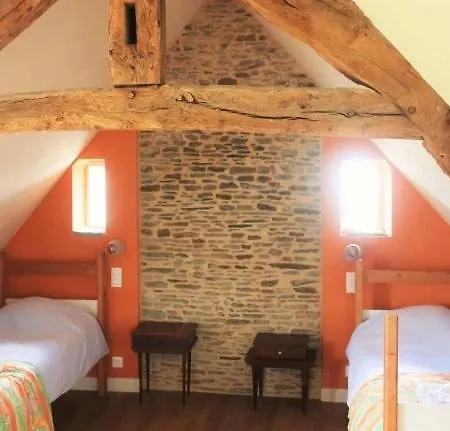 La Vieille Foulonniere : D'hotes & Permaculture * Pontorson