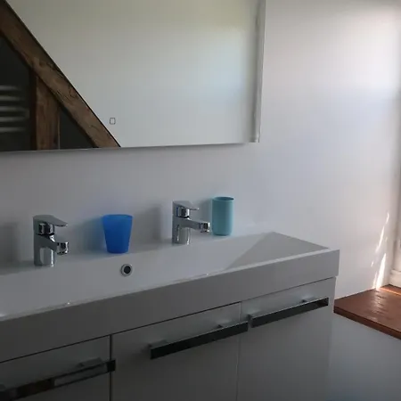 Bed & Breakfast La Vieille Foulonniere : D'hotes & Permaculture