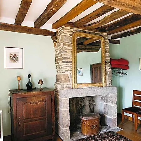 La Vieille Foulonniere : D'hotes & Permaculture