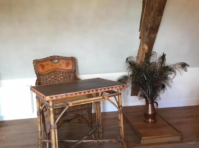 La Vieille Foulonniere : D'hotes & Permaculture 3* Pontorson